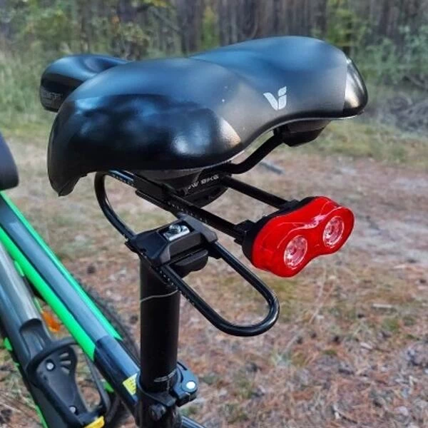 Feu Arrière De Vélo Rouge - 2 LEDs - Feu De Vélo + Piles 6 Feu Arrière De Vélo Rouge - 2 LEDs - Feu De Vélo + Piles – Image 4