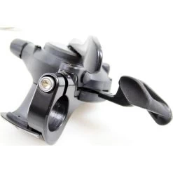 Manette Gauche Dérailleur Sunrace DLMS33 1700 Mm 2V -Fishing Shop manette gauche derailleur sunrace dlms33 1700 mm 2v 1